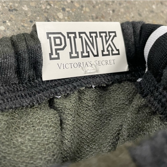 NWT VICTORIA'S SECRET “PINK” Gold Bling Sequin Classic Sweatpant Camo Size Small - Picture 10 of 14